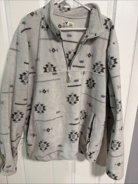 Men's Light Gray Patterned Half-Zip Fleece Pullover